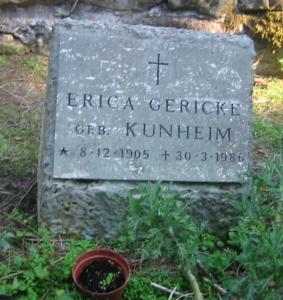 Grab Nr.10277 auf dem Friedhof in Rom (ZonaVecchia)